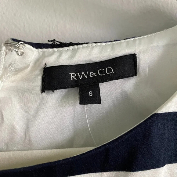 NWT RW&Co Cotton Blend Nautical Lace Striped Navy & White Cocktail Dress Size 6 - Picture 7 of 12